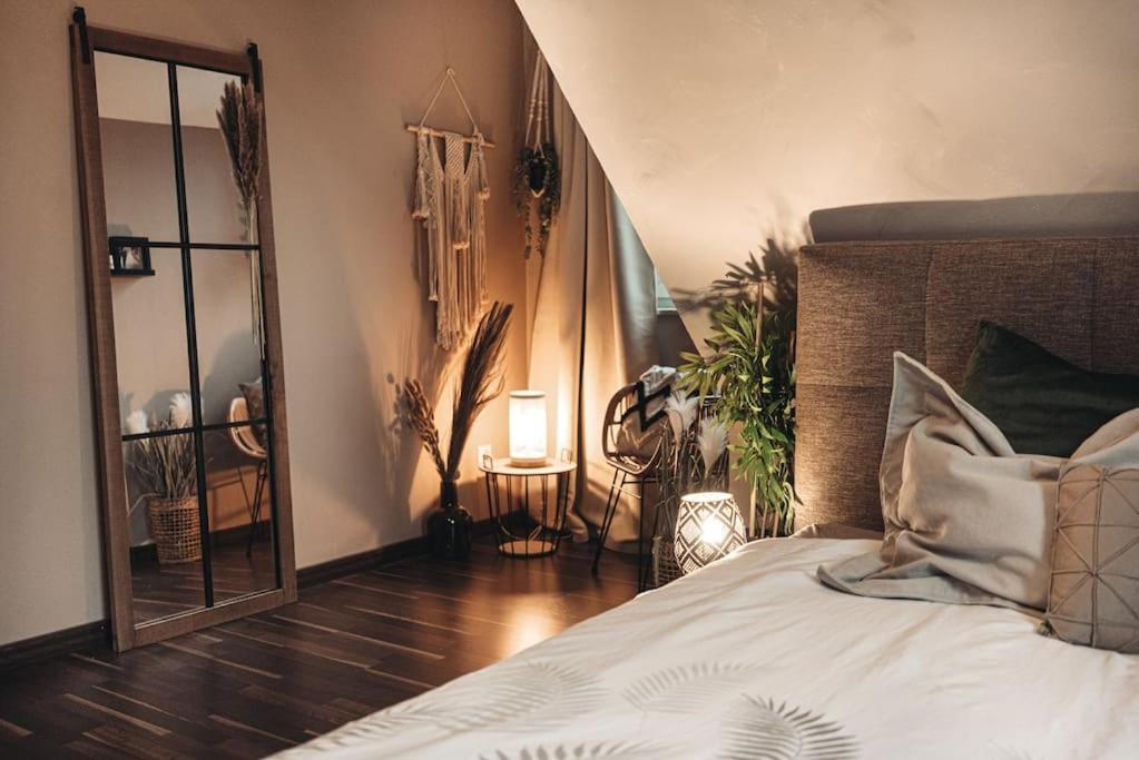 Apartment Feels Like Two Bedrooms *