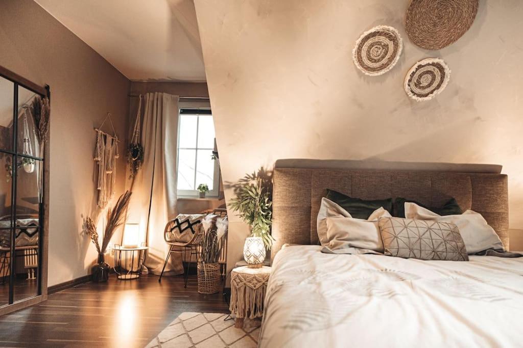 Feels Like Two Bedrooms *