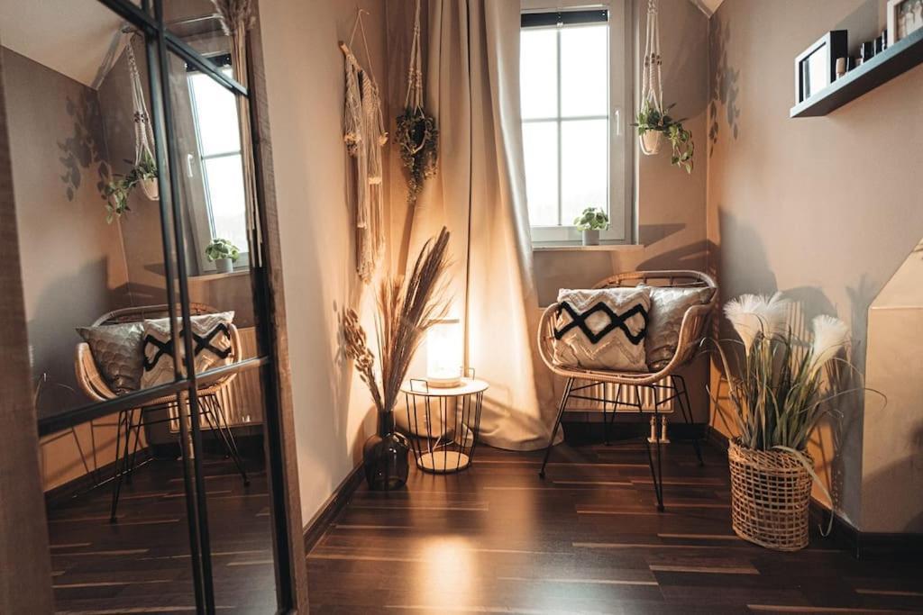Feels Like Two Bedrooms Apartment *